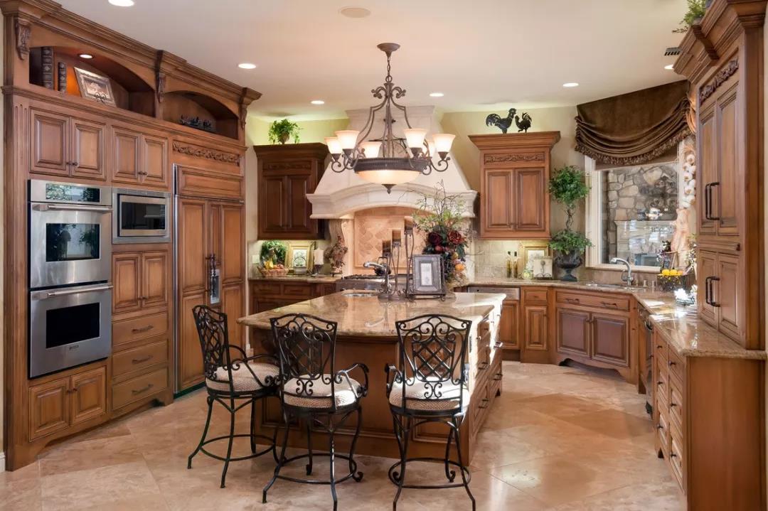 固友專注33年制木，升華木之道