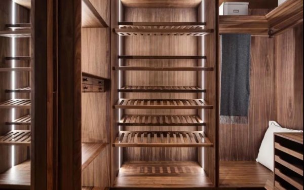 黑胡桃木本色自然，東方焦墨山水畫的意境